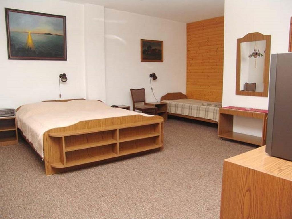Eifert Haz Bed & Breakfast Balatongyörök Oda fotoğraf