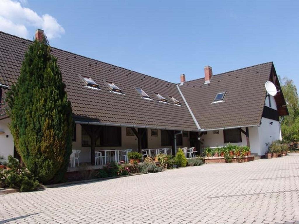 Eifert Haz Bed & Breakfast Balatongyörök Dış mekan fotoğraf
